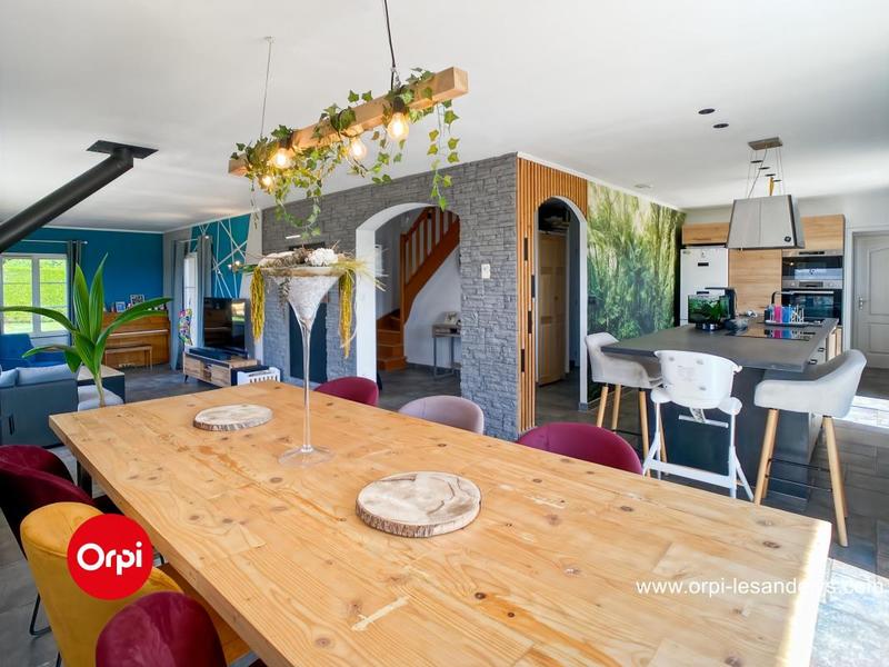 Maison - 152 m² - 7 pièces