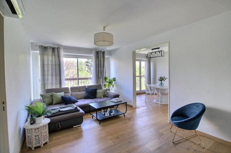 Appartement - 75 m² - 4 pièces