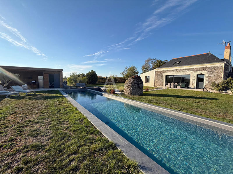 Maison - 193 m² - 6 pièces