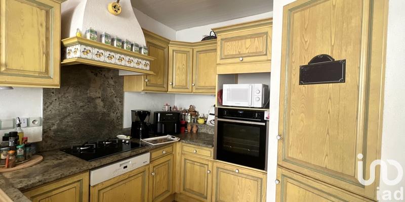 Maison de ville - 211 m² - 7 pièces