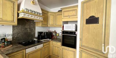 Maison de ville - 211 m² - 7 pièces