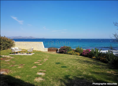 Villa - 90 m² - 5 pièces