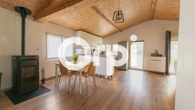 Maison - 61 m² - 2 pièces