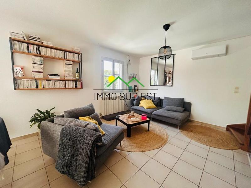 Maison - 92 m² - 5 pièces