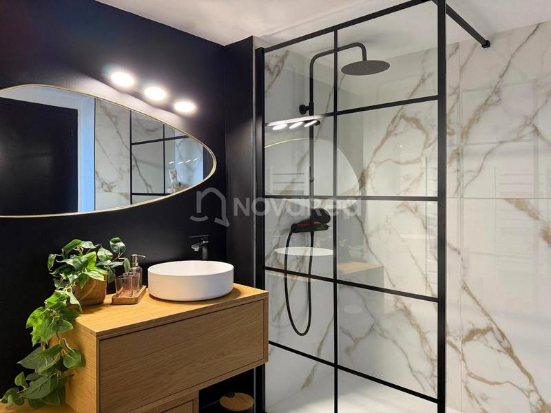 Penthouse - 67 m² - 3 pièces