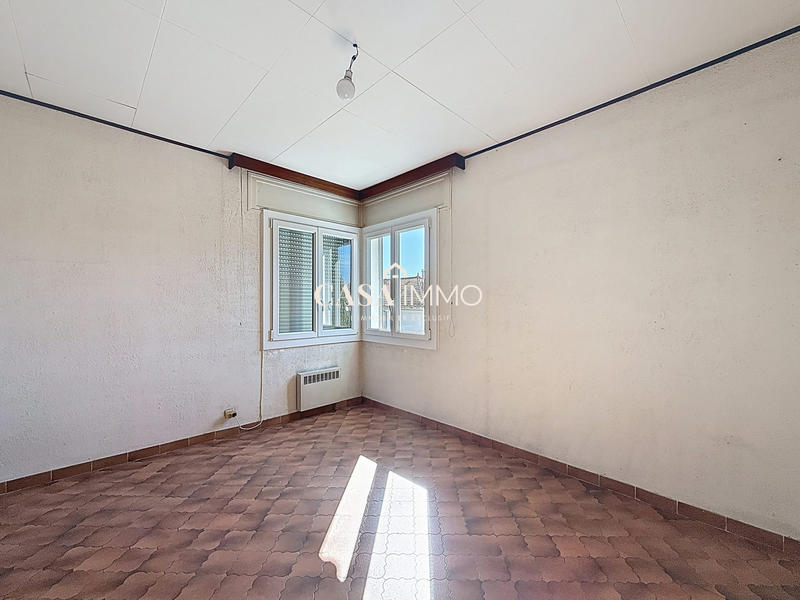 Maison - 185 m² - 8 pièces