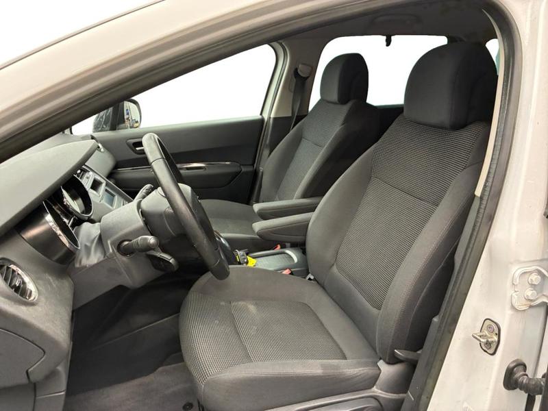 Peugeot 5008 1.6 HDi 112ch Fap Bvm6 Active 7pl