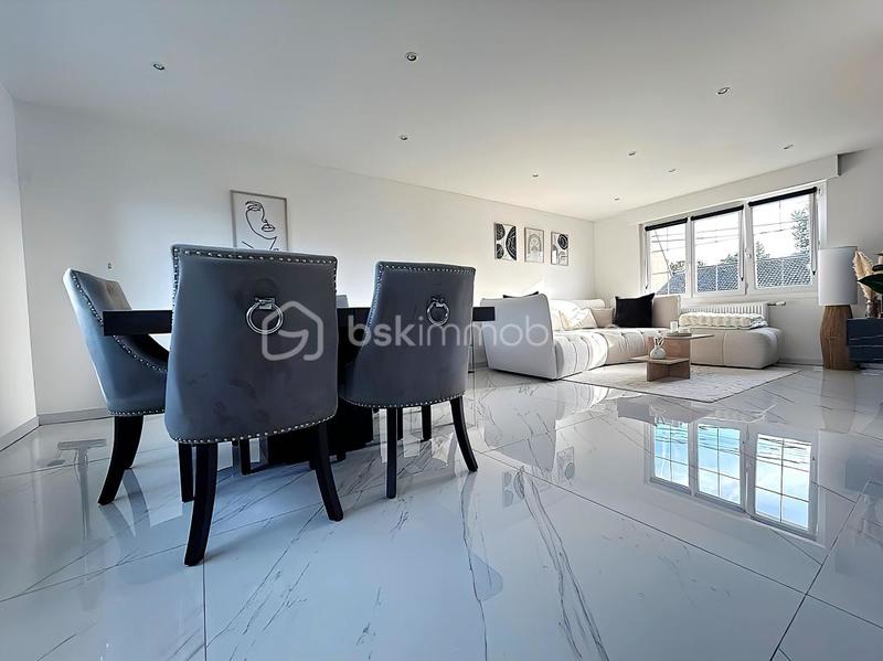 Maison de ville - 86 m² - 5 pièces