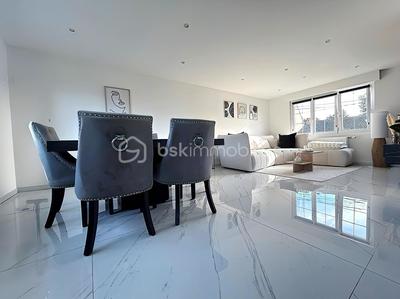 Maison de ville - 86 m² - 5 pièces