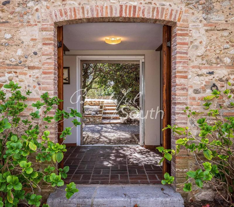 Gîte - 468 m² - 20 pièces