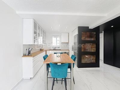 Appartement - 77 m² - 4 pièces