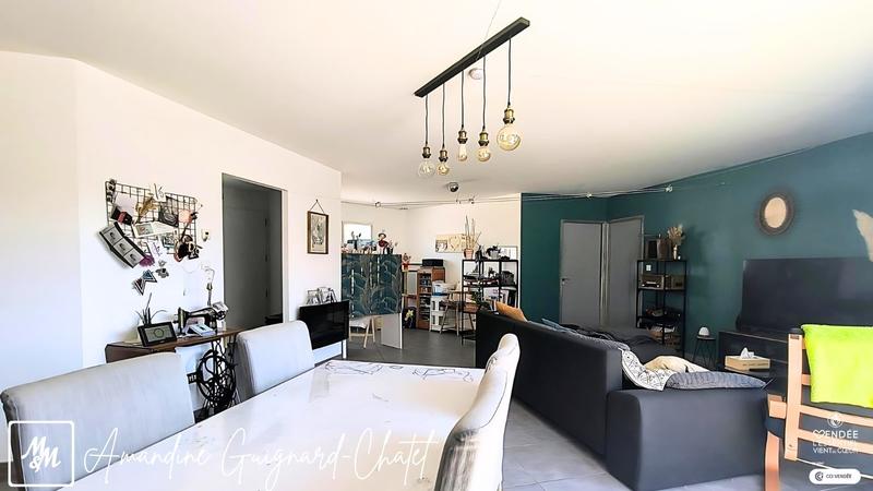 Maison - 137 m² - 5 pièces