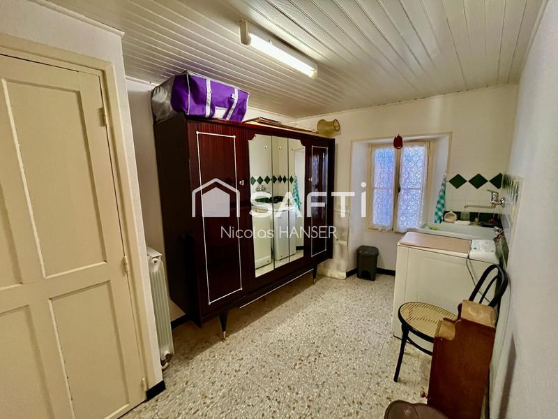 Maison - 96 m² - 6 pièces