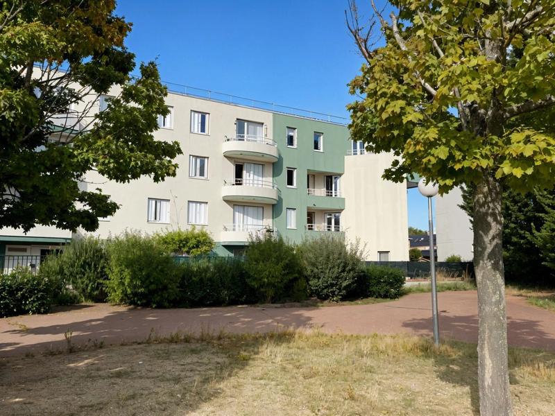 Appartement - 79 m² - 4 pièces