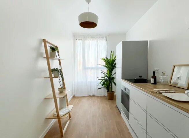 Appartement - 81 m² - 4 pièces