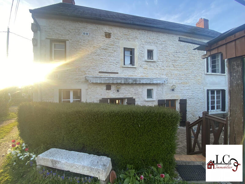 Maison ancienne - 158 m² - 5 pièces