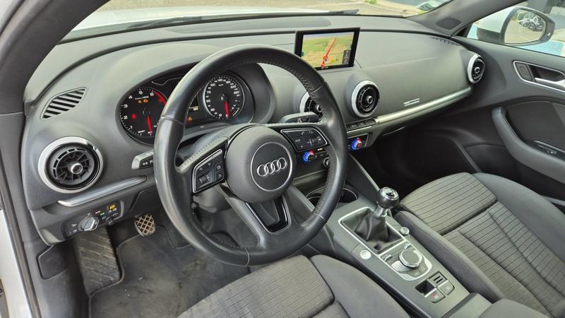 Audi A3 sportback 1.5 Tfsi 150 s line
