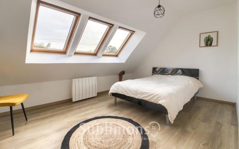 Maison - 152 m² - 7 pièces