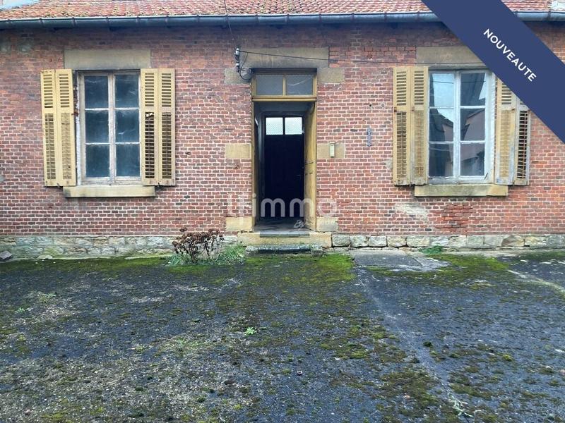 Maison - 288 m² - 9 pièces