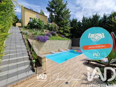 Maison - 107 m² - 5 pièces