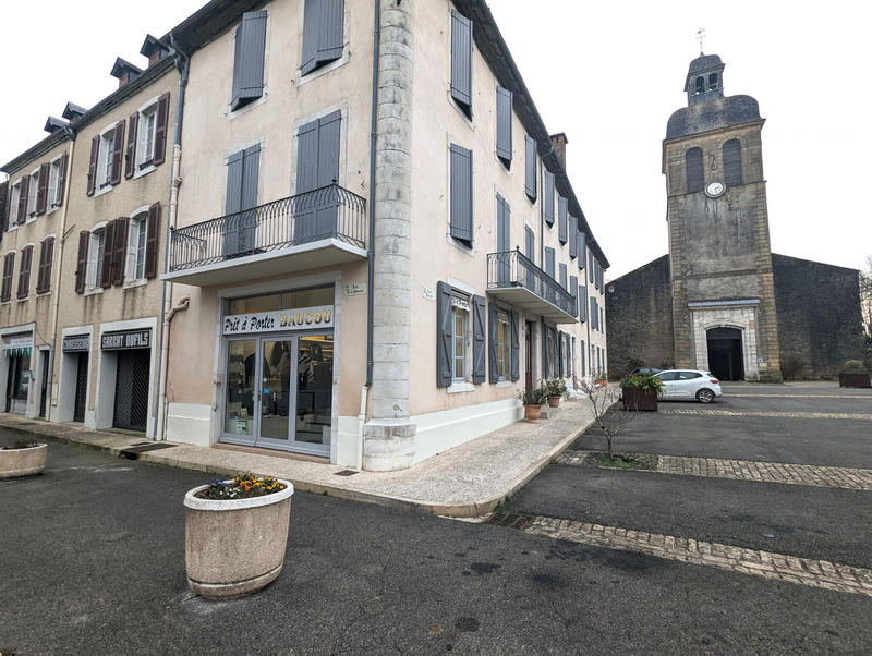 Local commercial - 115 m²