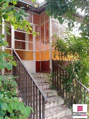 Maison - 104 m² - 6 pièces