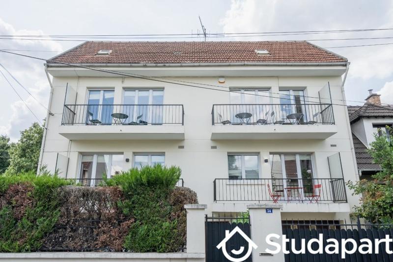 Chambre - 11 m² - 1 pièce