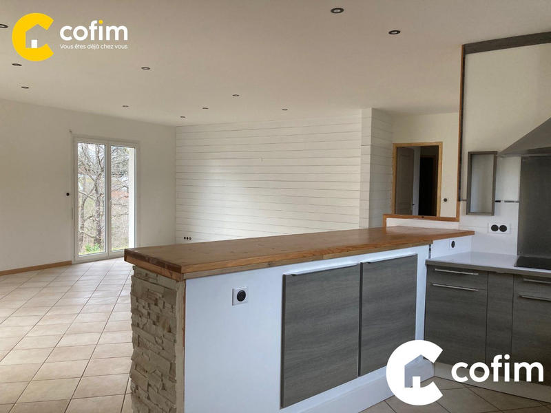 Maison - 108 m² - 4 pièces