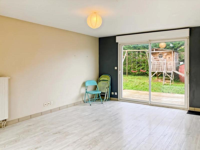 Maison - 98 m² - 5 pièces