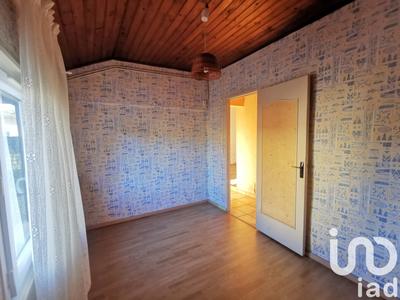 Maison - 93 m² - 4 pièces