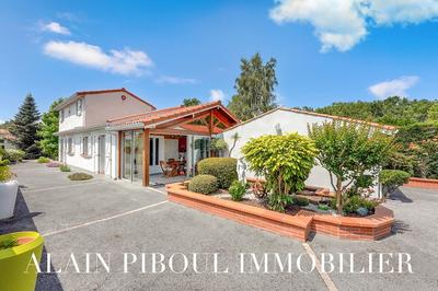 Maison traditionnelle - 120 m² - 4 pièces