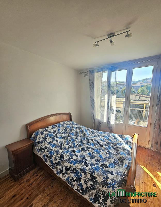 Appartement - 65 m² - 4 pièces