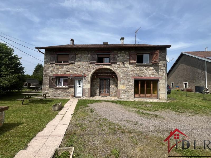 Maison de village - 190 m² - 10 pièces