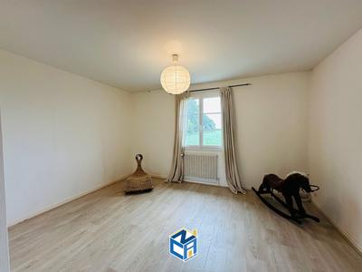 Maison - 148 m² - 6 pièces