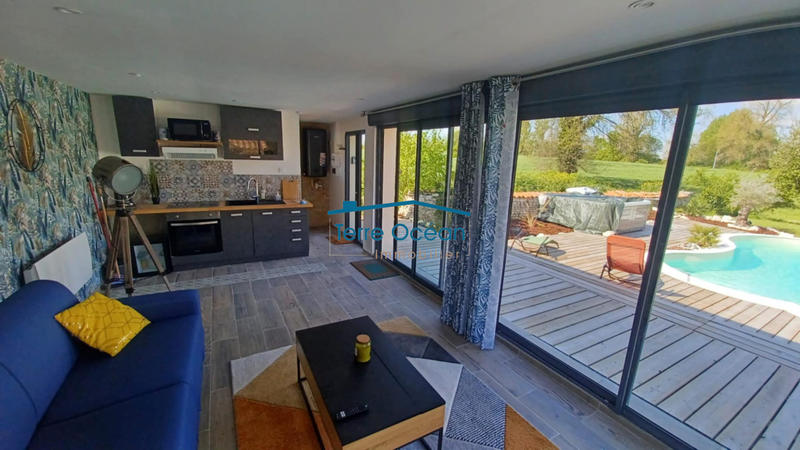 Villa - 500 m² - 10 pièces