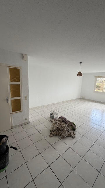 Appartement - 80 m² - 3 pièces