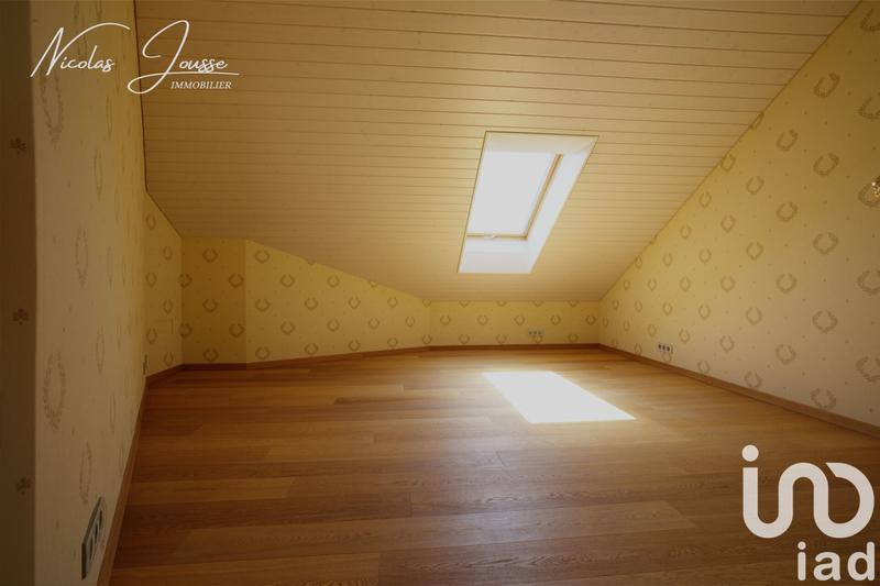 Maison - 450 m² - 20 pièces