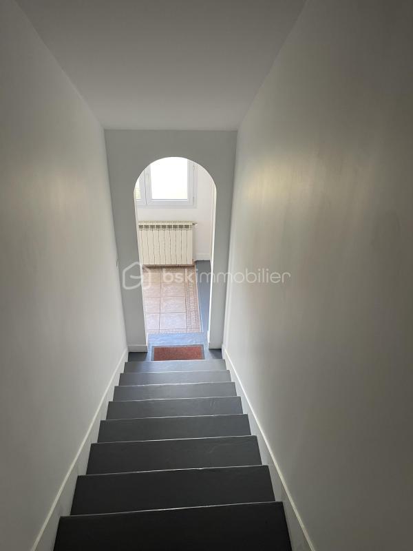 Maison - 121 m² - 5 pièces