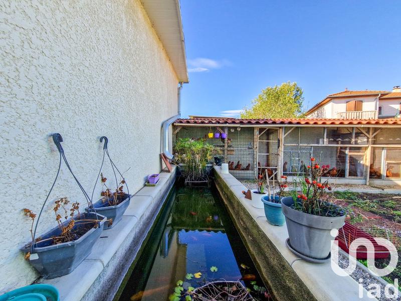 Maison - 220 m² - 9 pièces