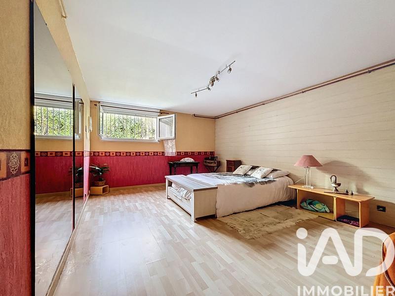 Maison - 140 m² - 8 pièces