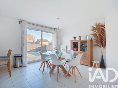 Maison - 80 m² - 5 pièces