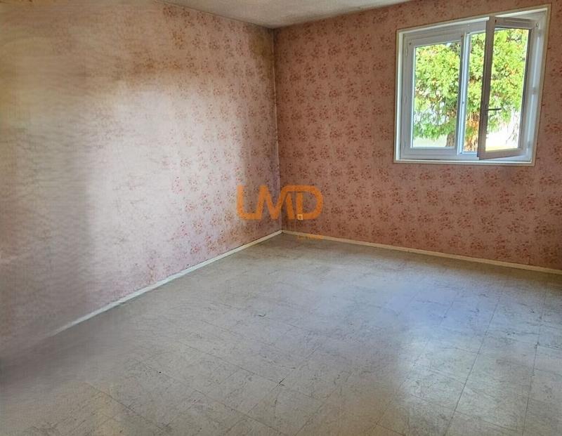 Maison - 102 m² - 4 pièces
