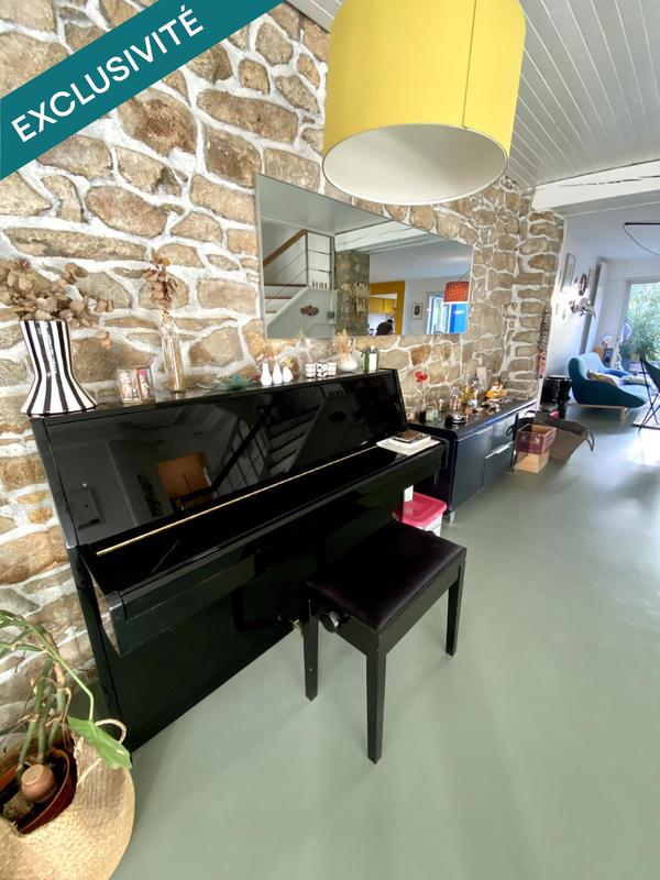 Maison - 160 m² - 6 pièces