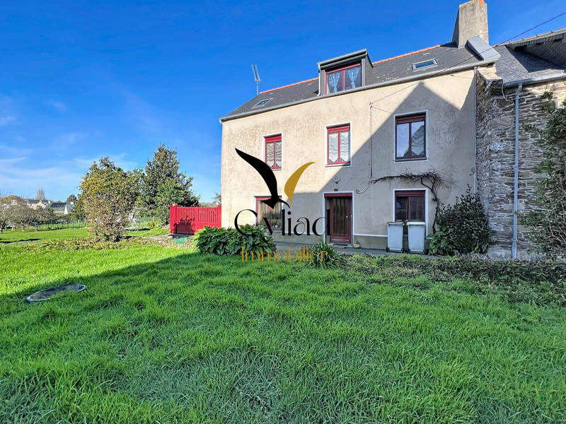 Maison ancienne - 164 m² - 8 pièces
