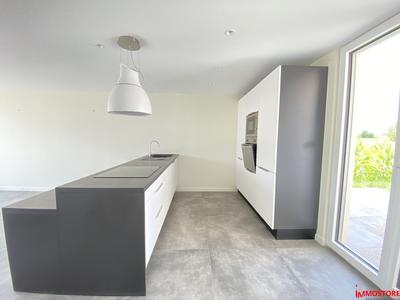 Maison - 140 m² - 4 pièces