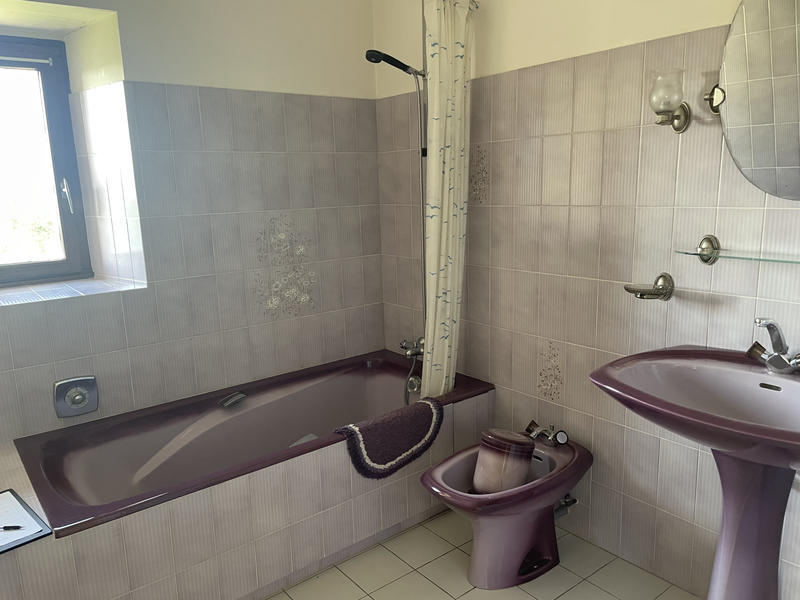 Maison - 137 m² - 6 pièces