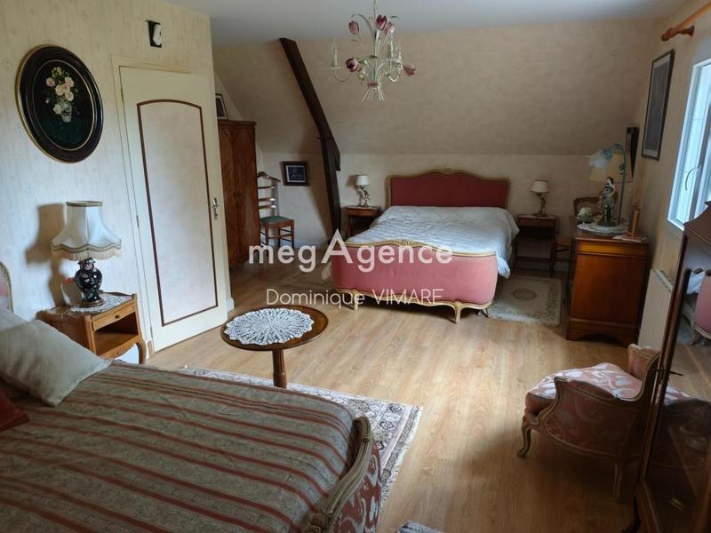 Propriété - 167 m² - 7 pièces