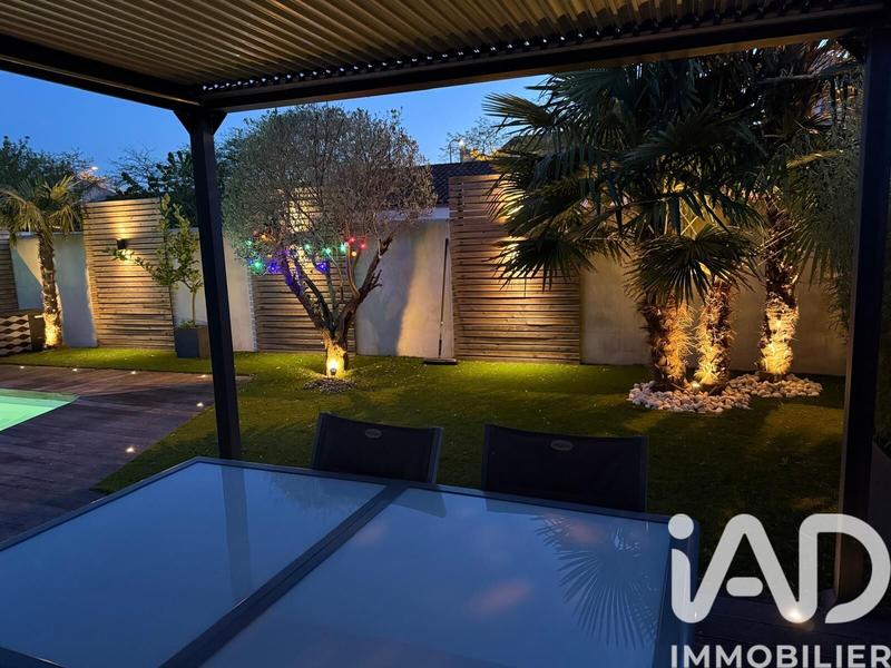 Maison - 105 m² - 5 pièces