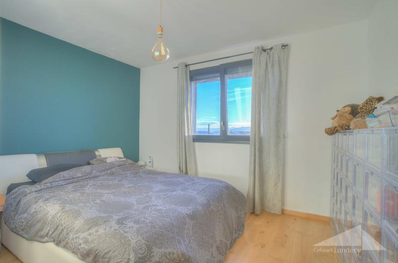 Villa - 107 m² - 4 pièces