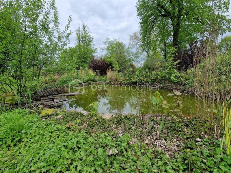 Demeure - 566 m² - 10 pièces